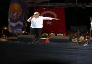 ZÜLFÜ LİVANELİ YE KONSER ÖNCESİ SALDIRI