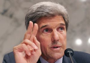 CLİNTON UN YERİNE JOHN KERRY!