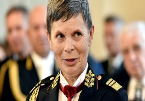 Slovenya ya Kadın Genelkurmay Başkanı