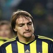 CANER ERKİN İ HİZMETÇİSİ SOYMUŞ!