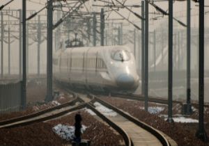 DÜNYANIN EN UZUN HIZLI TREN HATTI AÇILDI