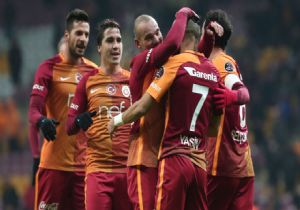 Cimbom, Akhisar a Patladı 6-0