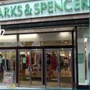 MARKS  SPENCER DA MÜSLÜMAN KASİYER KRİZİ