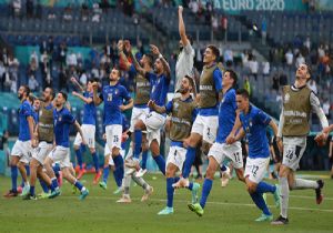 EURO 2020 de İtalya  Fırtınası