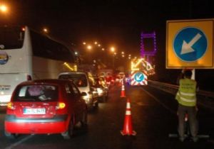 İSTANBUL LUNUN TRAFİK ÇİLESİ BAŞLADI