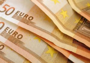 Euro Tüm Zamanların Rekorunu Kırdı