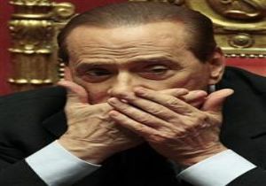 BERLUSCONİ, KAFA TRAVMASI GEÇİRDİ!