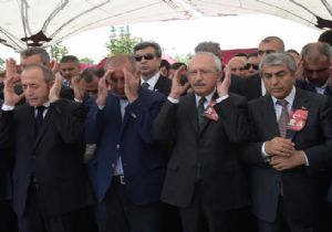 Kılıçdaroğlu na Cenazede Kurşun