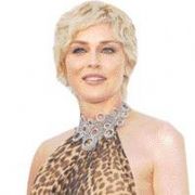 SHARON STONE ÇİN DEN ÖZÜR DİLEDİ