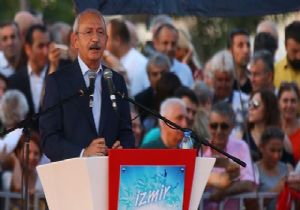  Kılıçdaroğlu İzmir de Halka Seslendi