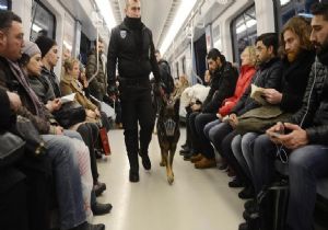 Metroda Güvenlik Onlara Emanet