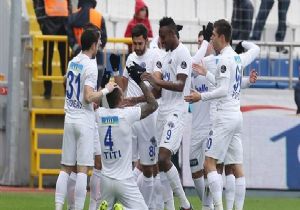 Kasımpaşa,Başakşehir i Fena dağıttı 4-0