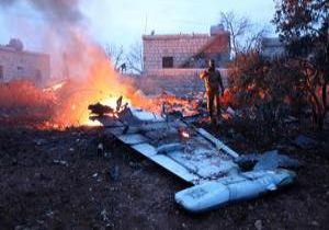 Flaş.. Suriye de Rus Uçağı Düşürüldü