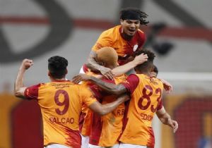 Glaatasaray Zirveyi Karıştırdı 3-1