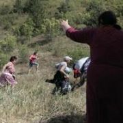 GORİ DE,  HEM  KAÇIŞ, HEM  YAĞLAMALA BAŞLADI