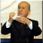 İŞTE MHP NİN TÜRBAN ŞARTI!