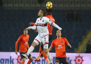 Başakşehir e Gençler Darbesi 1-1