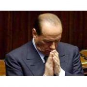 BERLUSCONİ, CİNSEL PERHİZDE