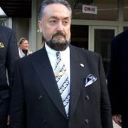 ADNAN OKTAR, 3 YIL HAPİS  KARARINA SAYGI DUYDU