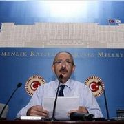 KILIÇDAROĞLU: ADAY DEĞİLİM