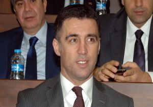 HAKAN ŞÜKÜR PARTİ YÖNETİNİNİ KIZDIRDI