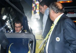 Ali Koç tan Futbolculara Otobüs Cezası