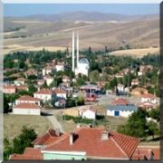 MUHTAR CAMİ HOPARLÖRÜNDEN KÖYLÜLERE KÜFRETTİ!