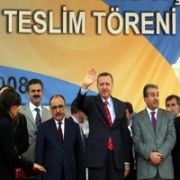 ERDOĞAN A TUNCELİ DE PROTESTO