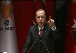 Erdoğan,Merkez Bankasını Topa Tuttu