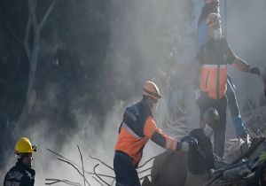 İzmir DepremindeCan Kaybı 100 e Yükseldi