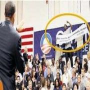 OBAMA YI ZENCİLER PROTESTO ETTİ