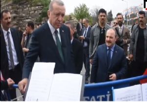 Erdoğan Osmanpaşa Türküsünü Söyledi