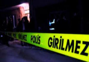  İstanbul’da Bir Evde 4 Kişi Ölü Bulundu