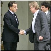 SARKOZY E TÜRKİYE İÇİN  AKILLI OL  UYARISI!