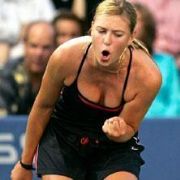 SHARAPOVA, YATAKTA ÖLÜ KURBAĞA!