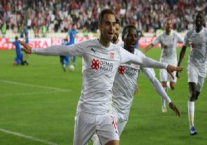 Sivasspor Uzatmalarda Güldü