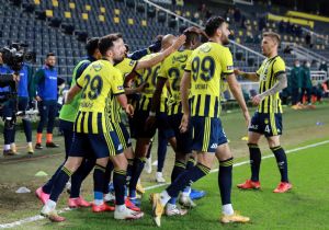 Fenerbahçe Başakşehir e Patladı 4-1