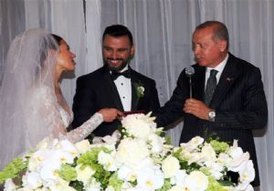 Erdoğan Alişan’ın Nikah Törenine Katıldı