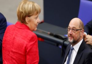 Almanya da SDP de İstifa krizi