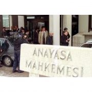 ANAYASA MAHKEMESİ NDEN BELEDİYE KANUNU NA İPTAL...