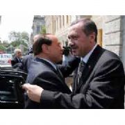 ERDOĞAN-BERLUSCONİ DÜMAN ÇATLATTI!!