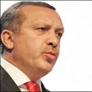 ERDOĞAN, DEMİREL İ BOMBALADI