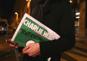 Charlie Hebdo’dan Yayına Ara!