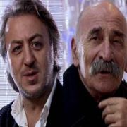  EZEL  DİZİSİNDE TUHALFLIKLAR BİTMİYOR