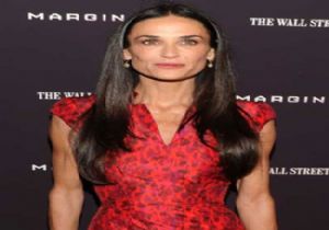 DEMİ MOORE HASTANELİK OLDU