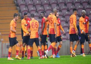 Galatasaray Golcüsü Mohamed İle Güldü 