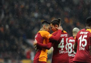 Galatasaray Antalya ya Patladı 5-0