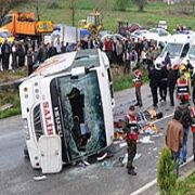 MANİSA DA FECİ KAZA, 5 ÖLÜ, 14 YARALI