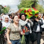 PKK NIN AYNASI PKK LI CENAZESİNİ BÖYLE SIRTLADI