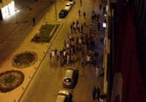 ÖĞRENCİLERİ MÜDÜRÜN SOPASINI 5 BİN YTL VERİP ALDILAR